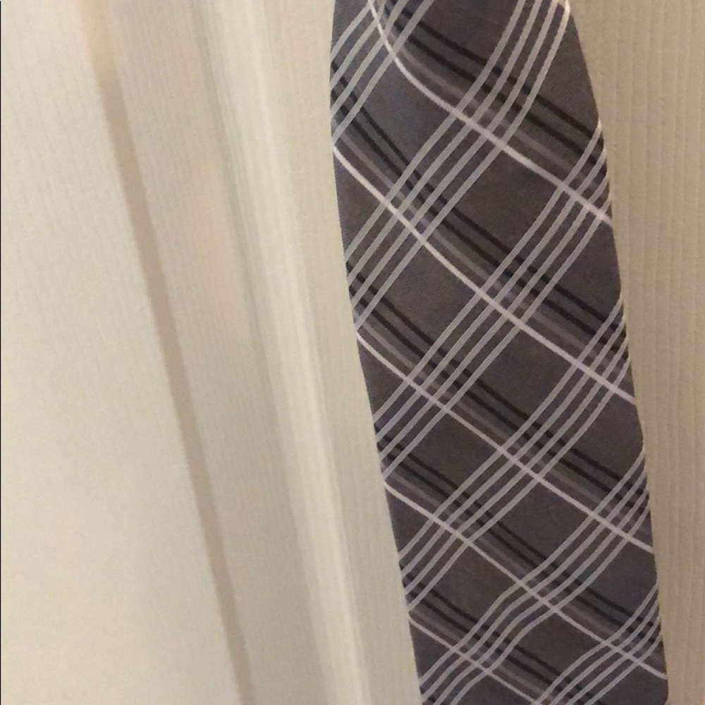 Express tie - Picture 2 of 3